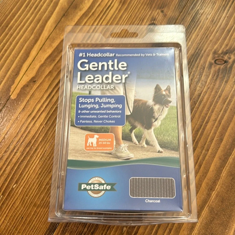 Gentle Leader Headcollar - Picture 1 of 3